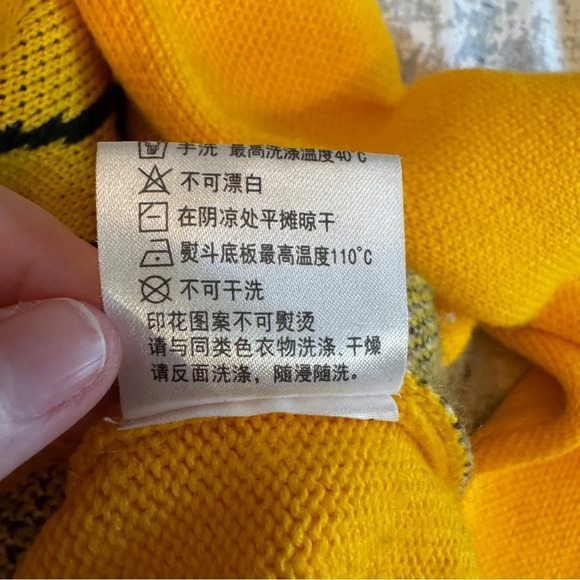 Garfield x fun Turtleneck Sweater Size M Streetwear Graphic Novelty Heavyweight - Picture 12 of 13